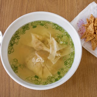 WONTON SOUP LARGE (24 OZ)