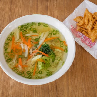 VEGETABLE SOUP LARGE (24 OZ)