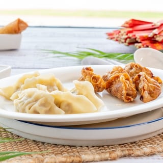 DUMPLINGS FRIED (5)/ STEAMED (5)